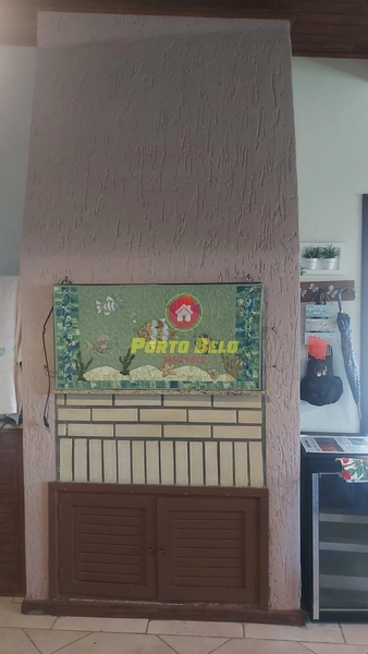 ÓTIMA CASA À VENDA NO ARPOADOR!!!Pátio amplo e próximo do mar!: 14ª foto da galeria de imagens do imóvel