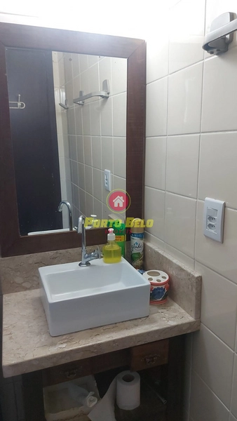 ÓTIMA CASA À VENDA NO ARPOADOR!!!Pátio amplo e próximo do mar!: 21ª foto da galeria de imagens do imóvel