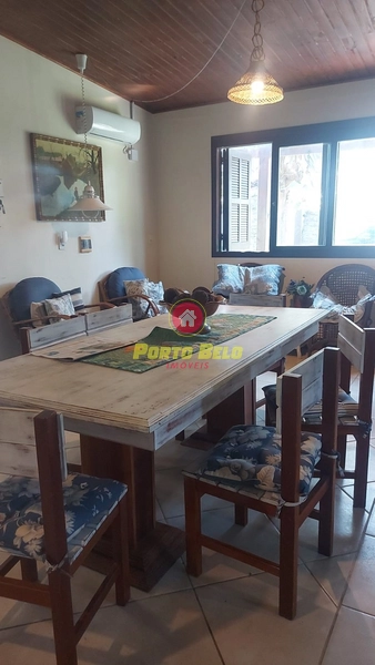 ÓTIMA CASA À VENDA NO ARPOADOR!!!Pátio amplo e próximo do mar!: 10ª foto da galeria de imagens do imóvel