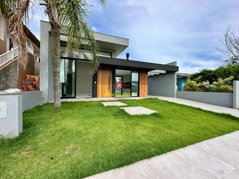 Próximo do mar!!! CASA À VENDA EM CAPÃO DA CANOA!: 3ª foto da galeria de imagens do imóvel