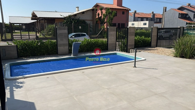 Casa mobiliada com móveis sob medida! PRÓXIMO AO MAR E COM PISCINA!!!: 9ª foto da galeria de imagens do imóvel