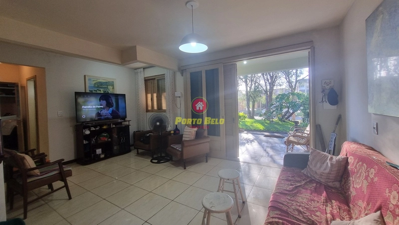 CASA MOBILIADA COM PÁTIO AMPLO À VENDA ! Próximo da Beira-Mar!!!: 3ª foto da galeria de imagens do imóvel