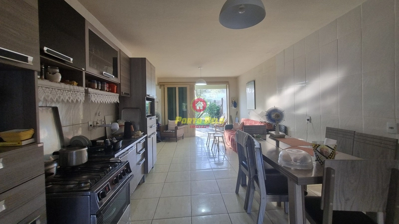 CASA MOBILIADA COM PÁTIO AMPLO À VENDA ! Próximo da Beira-Mar!!!: 5ª foto da galeria de imagens do imóvel