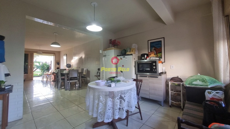 CASA MOBILIADA COM PÁTIO AMPLO À VENDA ! Próximo da Beira-Mar!!!: 8ª foto da galeria de imagens do imóvel