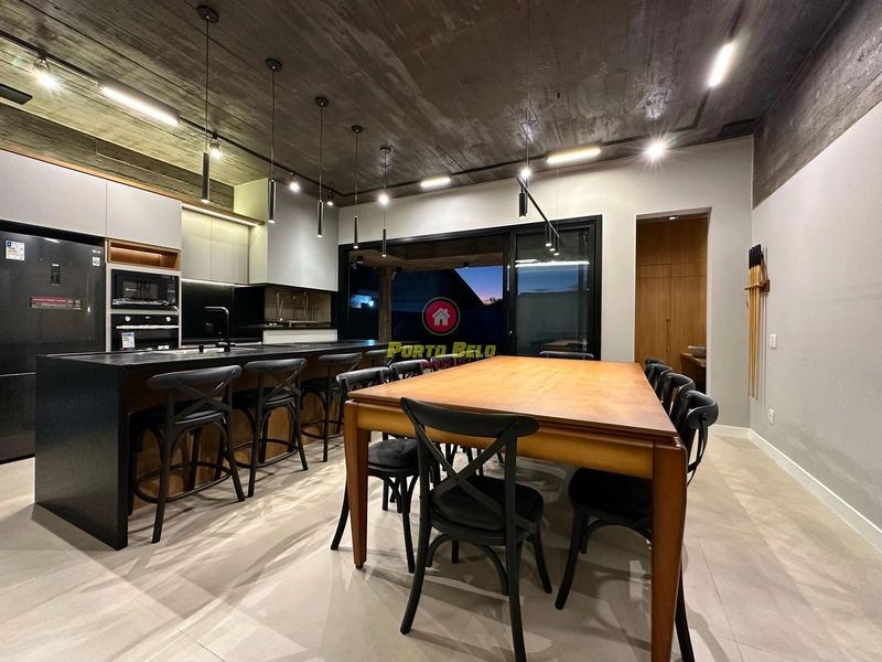 CASA DE ALTO PADRÃO À VENDA EM ATLÂNTIDA: 13ª foto da galeria de imagens do imóvel