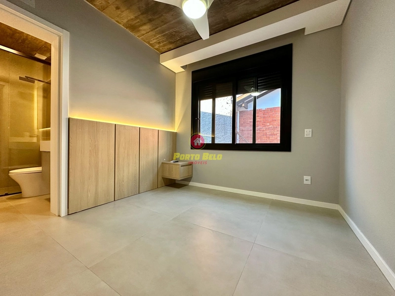 CASA DE ALTO PADRÃO À VENDA EM ATLÂNTIDA: 18ª foto da galeria de imagens do imóvel