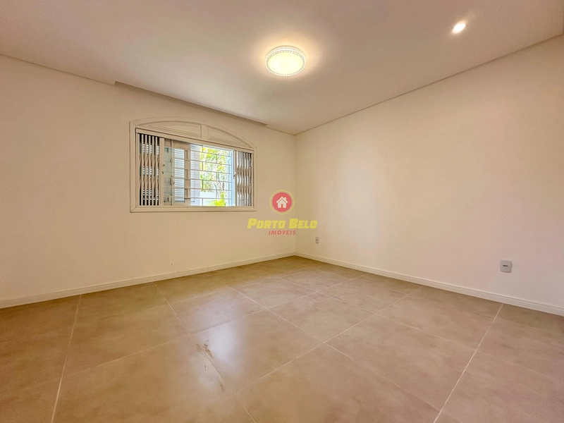 CASA À VENDA EM ATLÂNTIDA COM PISCINA PRÓXIMO A PLATAFORMA: 15ª foto da galeria de imagens do imóvel