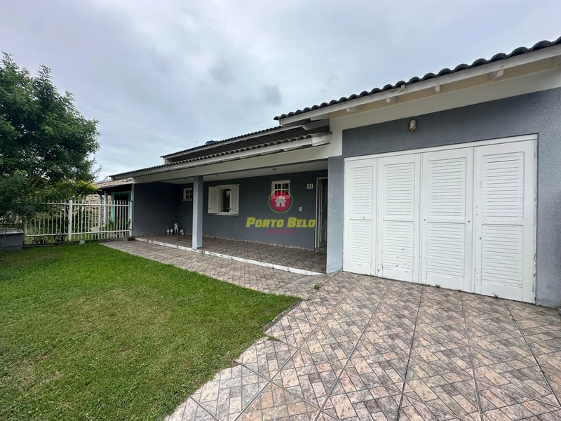 CASA À VENDA EM MARIÁPOLIS: 1ª foto da galeria de imagens do imóvel