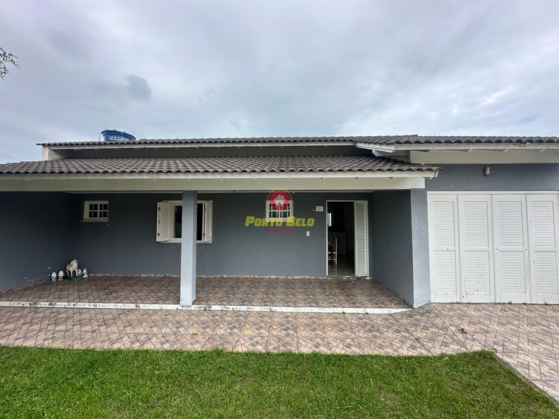 CASA À VENDA EM MARIÁPOLIS: 3ª foto da galeria de imagens do imóvel