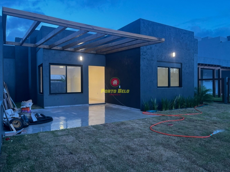 CASA NOVA EM MARIÁPOLIS AO LADO DE RAINHA DO MAR!: 1ª foto da galeria de imagens do imóvel