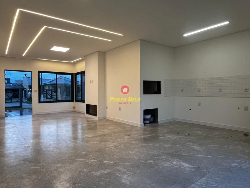 CASA NOVA EM MARIÁPOLIS AO LADO DE RAINHA DO MAR!: 3ª foto da galeria de imagens do imóvel