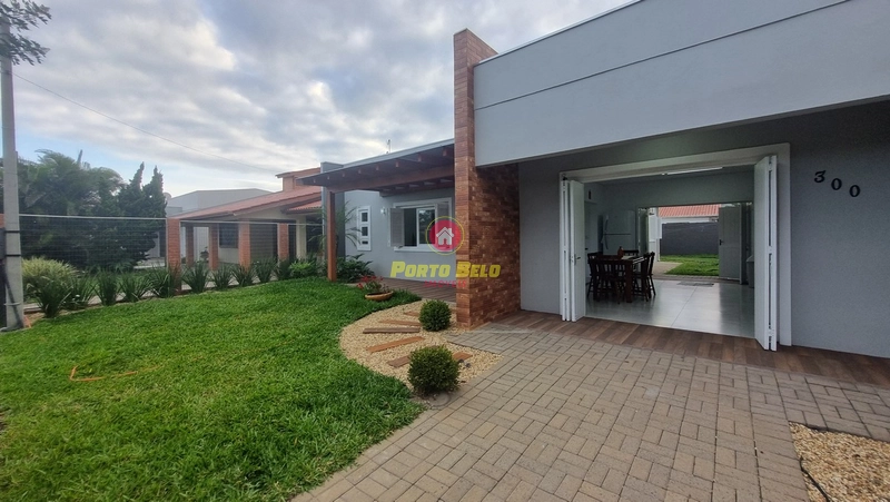 CASA MOBILIADA 200 METROS DO MAR!!!: 2ª foto da galeria de imagens do imóvel