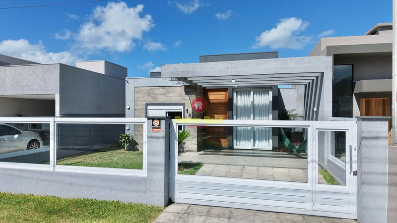 CASA À VENDA EM CAPÃO DA CANOA!: 2ª foto da galeria de imagens do imóvel