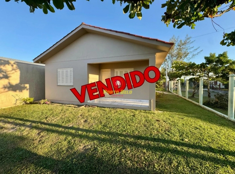 ESTUDA VEÍCULO!!! CASA EM AVENIDA PRÓXIMO AO MAR E AO CENTRO: 1ª foto da galeria de imagens do imóvel