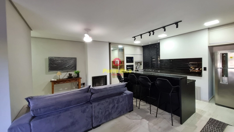CASA ALTO PADRÃO COM ÁGUA QUENTE, PISCINA E APENAS 250M DA PRAIA: 7ª foto da galeria de imagens do imóvel