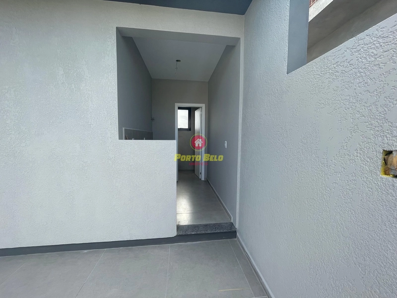 CASA NOVA COM PISCINA PRÓXIMO AO CENTRO: 10ª foto da galeria de imagens do imóvel