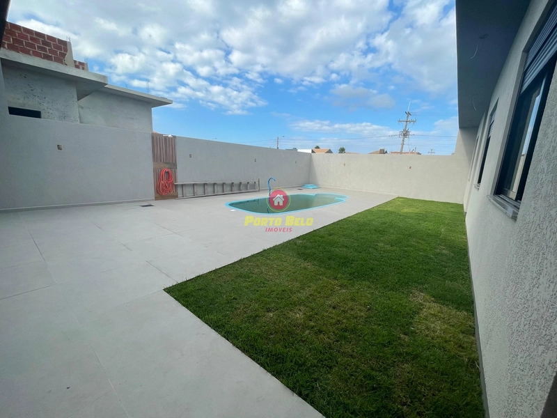 CASA NOVA COM PISCINA PRÓXIMO AO CENTRO: 8ª foto da galeria de imagens do imóvel