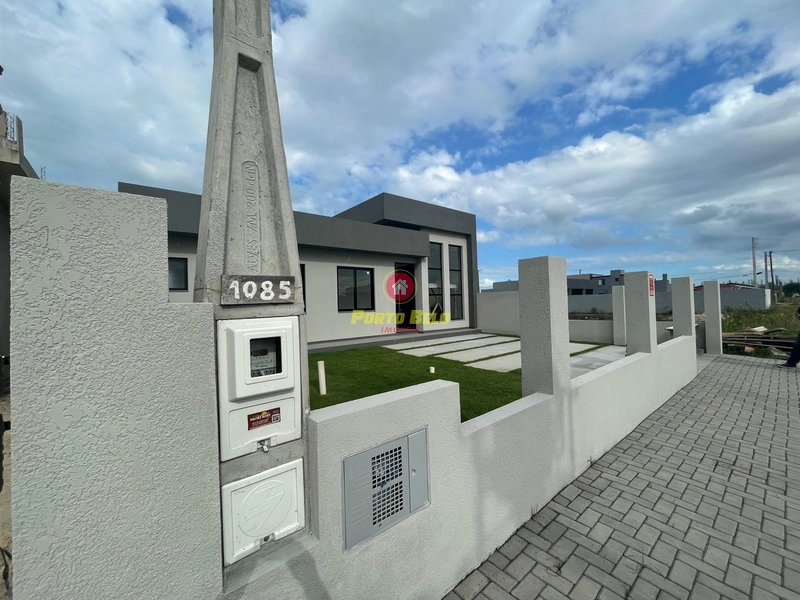 CASA NOVA COM PISCINA PRÓXIMO AO CENTRO: 5ª foto da galeria de imagens do imóvel