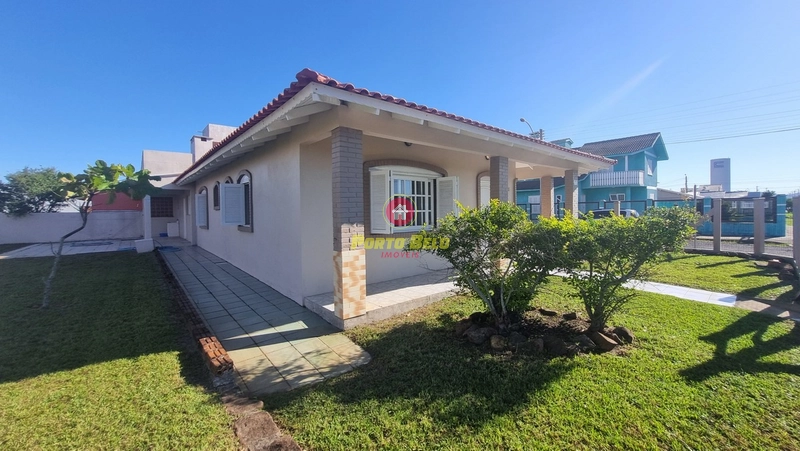 CASA À VENDA EM ATLÂNTIDA SUL NA AV. LEME: 2ª foto da galeria de imagens do imóvel