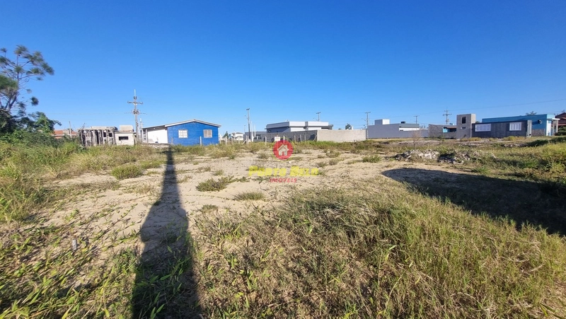 TERRENO À VENDA EM ATLÂNTIDA SUL: 3ª foto da galeria de imagens do imóvel