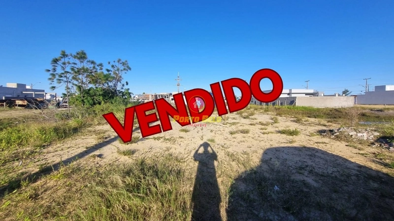 TERRENO À VENDA EM ATLÂNTIDA SUL: 1ª foto da galeria de imagens do imóvel