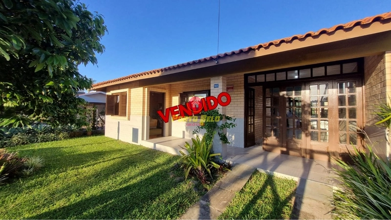 CASA À VENDA EM ATLÂNTIDA SUL 300M DO MAR.: 1ª foto da galeria de imagens do imóvel