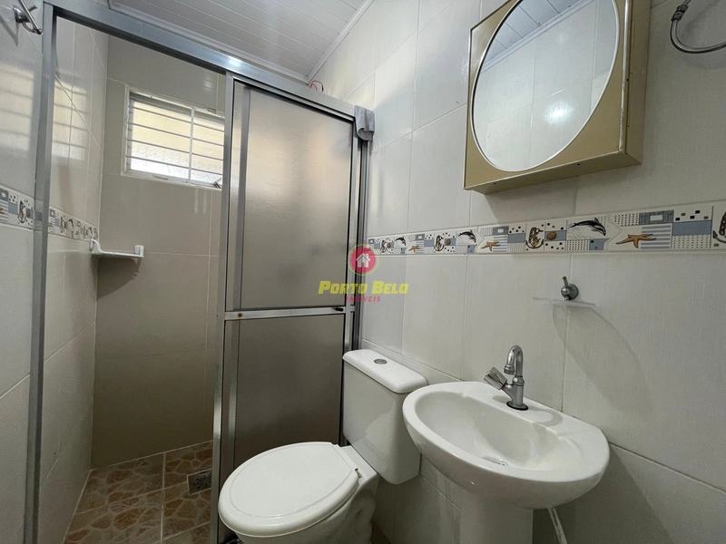 CASA À VENDA, COM PISCINA !!!: 18ª foto da galeria de imagens do imóvel