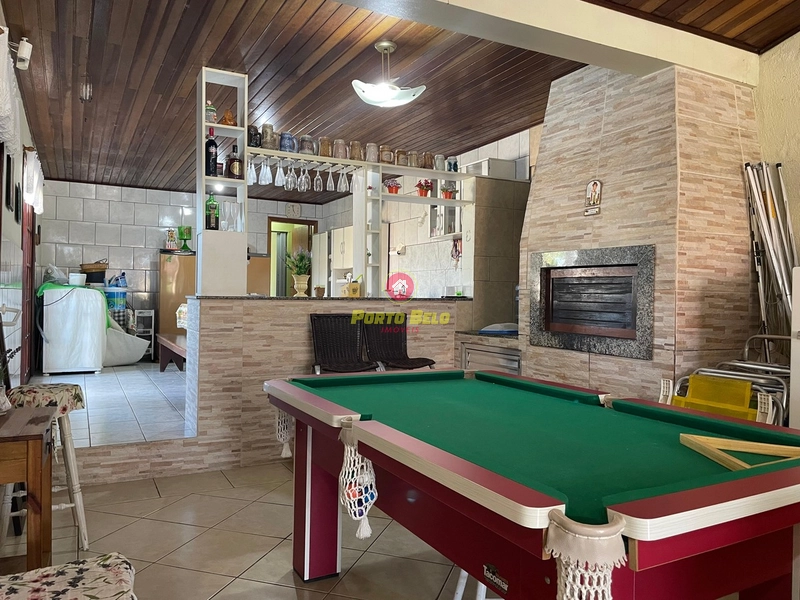 CASA À VENDA, COM PISCINA !!!: 12ª foto da galeria de imagens do imóvel