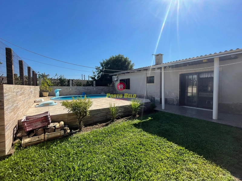 CASA À VENDA, COM PISCINA !!!: 4ª foto da galeria de imagens do imóvel