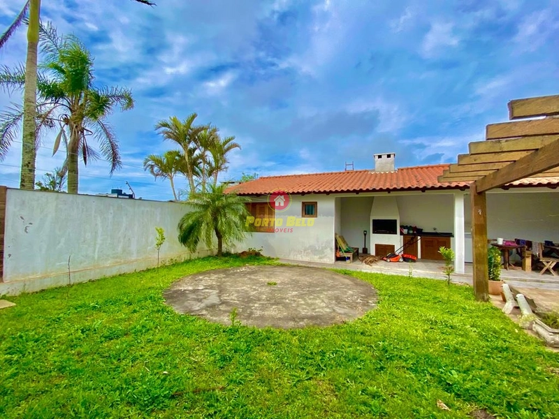 LINDA CASA À VENDA, ATLÂNTIDA SUL: 5ª foto da galeria de imagens do imóvel