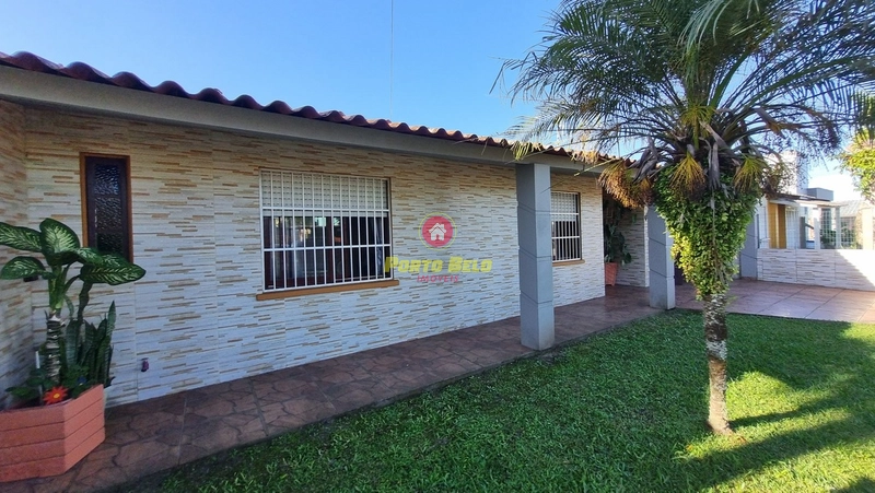 CASA À VENDA, ATLÂNTIDA SUL, AV. ATLÂNTIDA: 1ª foto da galeria de imagens do imóvel