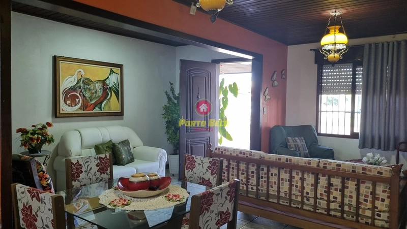 CASA À VENDA, ATLÂNTIDA SUL, AV. ATLÂNTIDA: 4ª foto da galeria de imagens do imóvel
