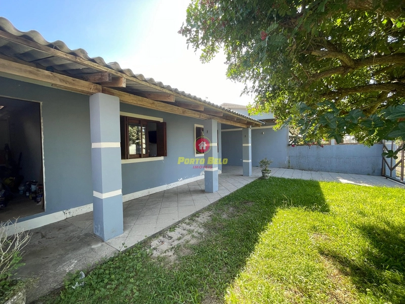 CASA À VENDA ATLÂNTIDA SUL: 3ª foto da galeria de imagens do imóvel