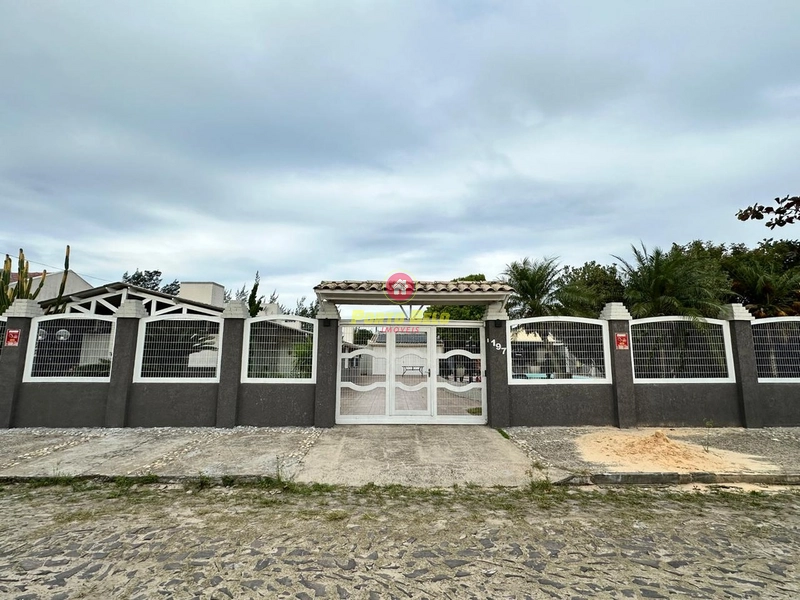 CASA 2 TERRENOS COM PISCINA FRENTE SERRA: 1ª foto da galeria de imagens do imóvel