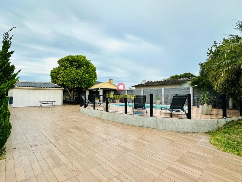 CASA 2 TERRENOS COM PISCINA FRENTE SERRA: 3ª foto da galeria de imagens do imóvel