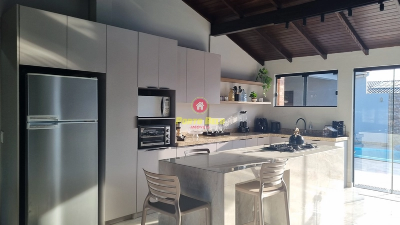 CASA PÉ DIREITO ALTO PERTO DO MAR: 12ª foto da galeria de imagens do imóvel