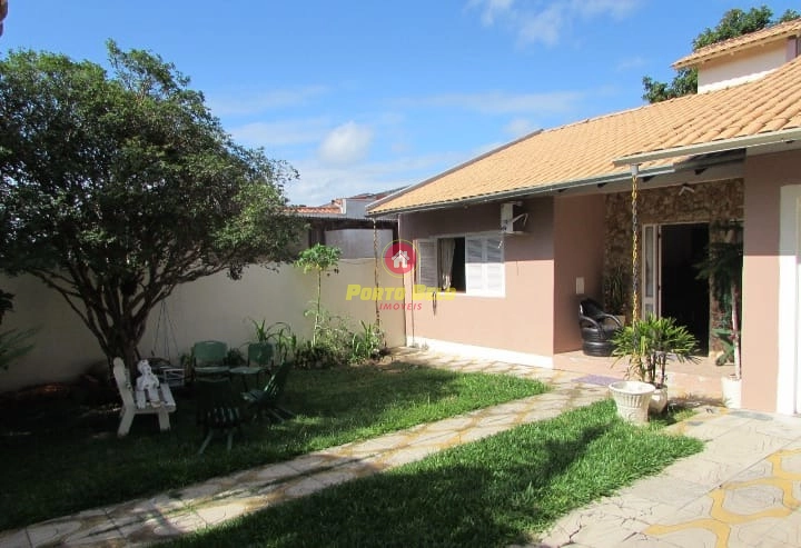 CASA À VENDA: 2ª foto da galeria de imagens do imóvel