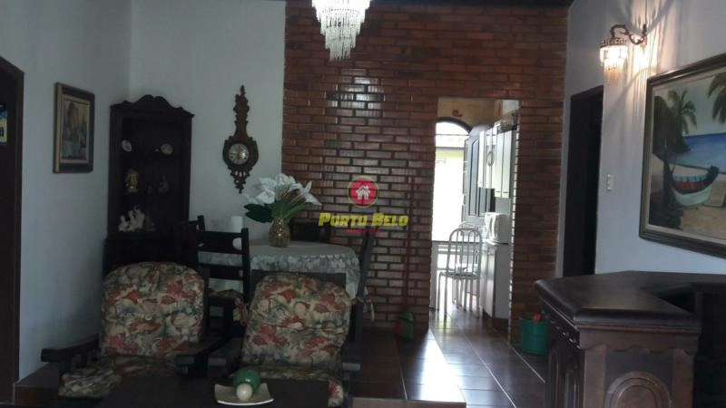 CASA COM LAJE EM ESQUINA NA AVENIDA: 14ª foto da galeria de imagens do imóvel