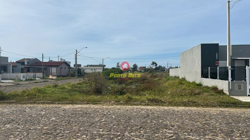 TERRENO DE ESQUINA 150M DO CENTRO: 4ª foto da galeria de imagens do imóvel