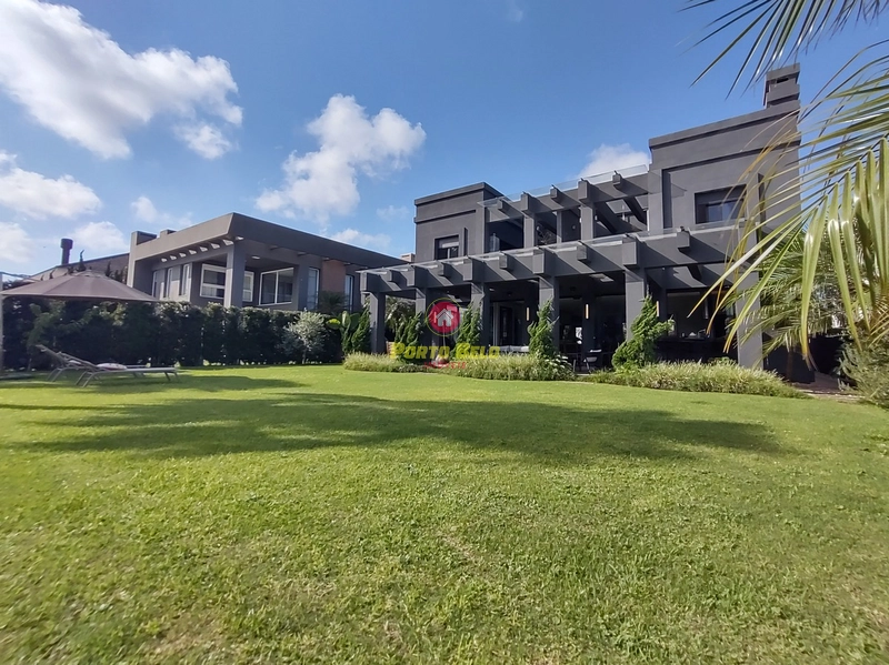 SOBRADO DE LUXO NO VILLAGIO EM XANGRI-LÁ: 25ª foto da galeria de imagens do imóvel