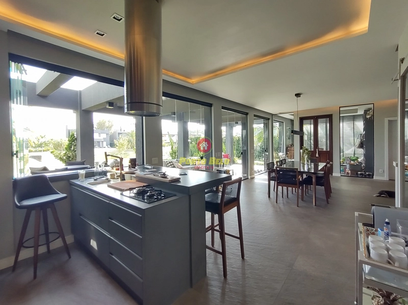 SOBRADO DE LUXO NO VILLAGIO EM XANGRI-LÁ: 19ª foto da galeria de imagens do imóvel