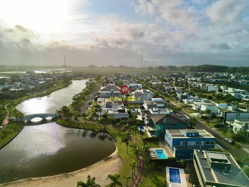 SOBRADO BEIRA LAGO QUINTAS DO LAGO XANGRI-LÁ: 20ª foto da galeria de imagens do imóvel