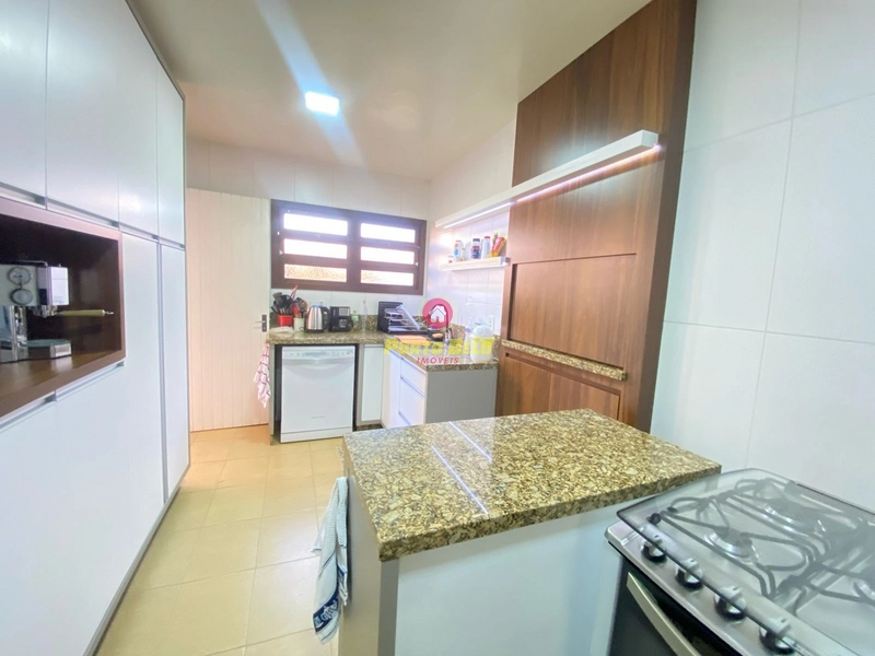 CASA NO CENTRO DE XANGRI-LÁ: 14ª foto da galeria de imagens do imóvel