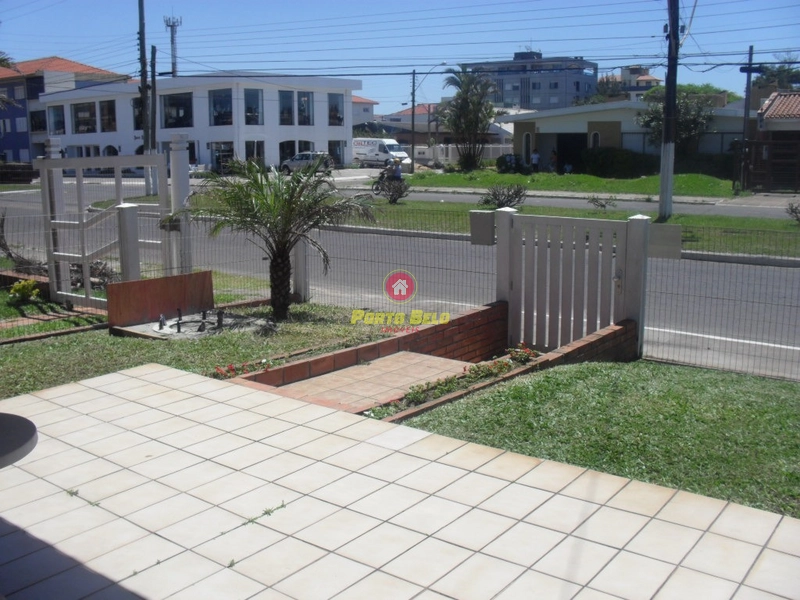 CASA DE ESQUINA DO CENTRO DE XANGRI-LÁ!!!: 25ª foto da galeria de imagens do imóvel
