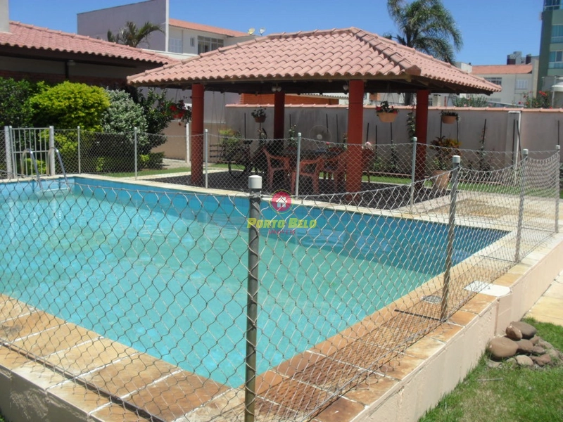 CASA DE ESQUINA DO CENTRO DE XANGRI-LÁ!!!: 6ª foto da galeria de imagens do imóvel