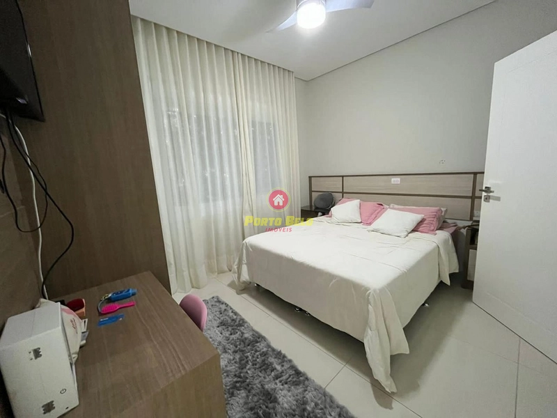 CASA À VENDA NO CONDADO DE CAPÃO: 9ª foto da galeria de imagens do imóvel