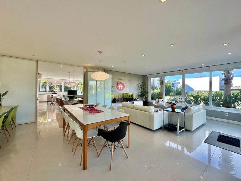 MANSÃO À VENDA NO CONDOMÍNIO PLAYA VISTA: 3ª foto da galeria de imagens do imóvel