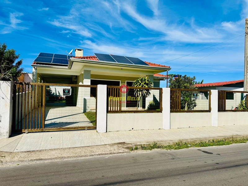 CASA PARA VENDA EM XANGRI-LÁ / RAINHA DO MAR: 1ª foto da galeria de imagens do imóvel