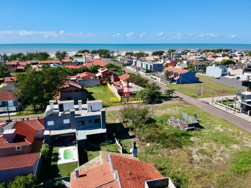 SOBRADO PRÓXIMO AO MAR NA PRAIA DO ARPOADOR: 6ª foto da galeria de imagens do imóvel