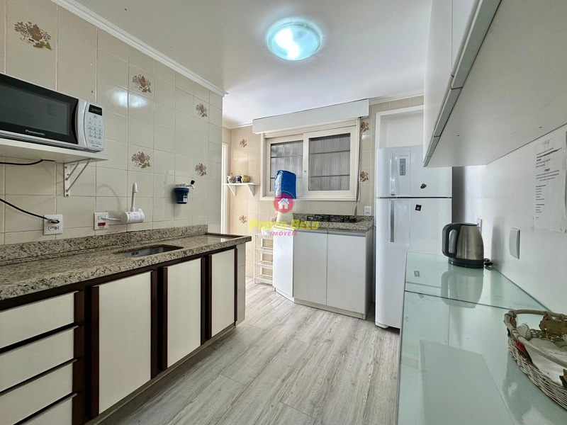 APARTAMENTO COM SACADA DE FRENTE , JUNTO AO MAR NO CORAÇÃO DA CIDADE !: 12ª foto da galeria de imagens do imóvel